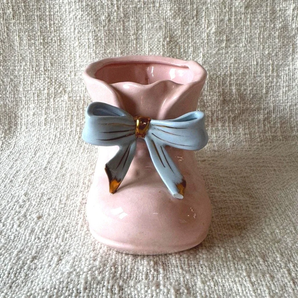 Vintage Ceramic Baby Boot Vase / Planter Blush Pink with‎ Blue Bow